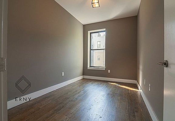 4th image of 119 Linden St #8J