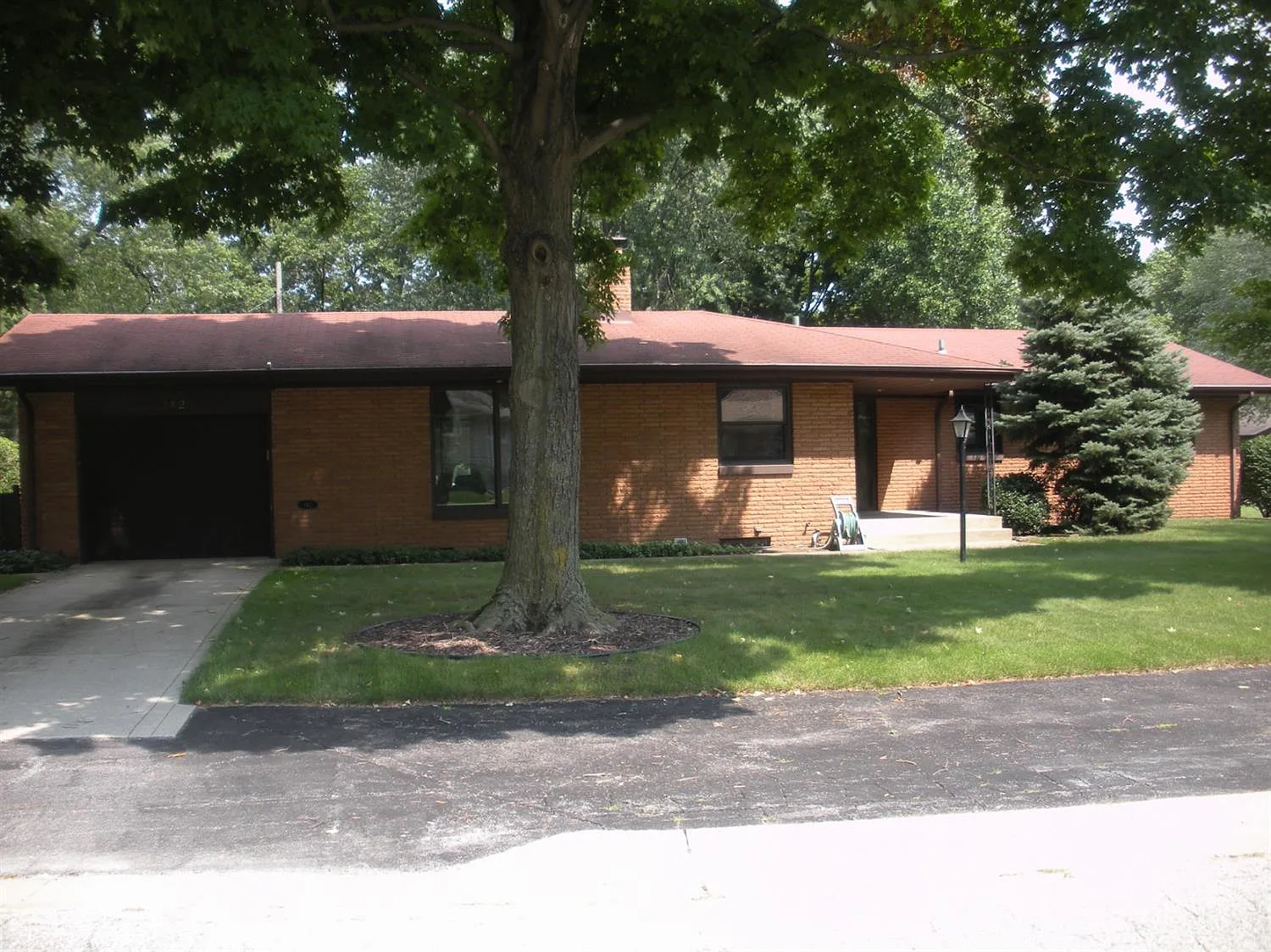 142 Boyd Cir photo 1