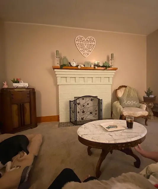 1 bed, 1200 sqft, $750 — Photo 1