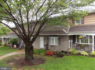 184 Popodickon Dr, Boyertown, PA 19512