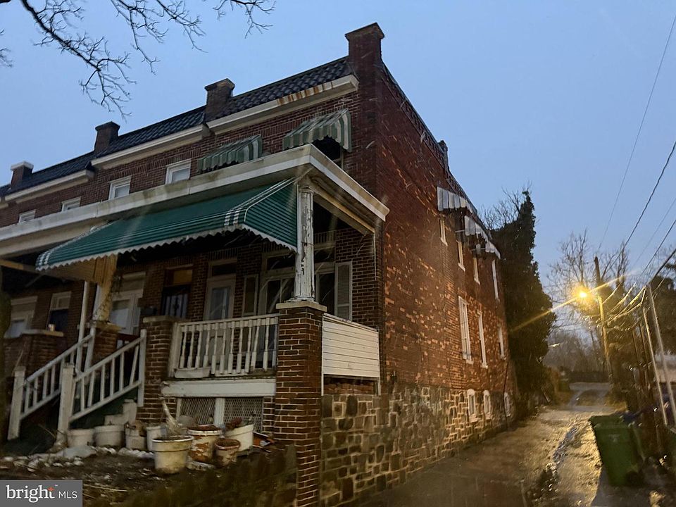 1st image of 2 Benkert Ave