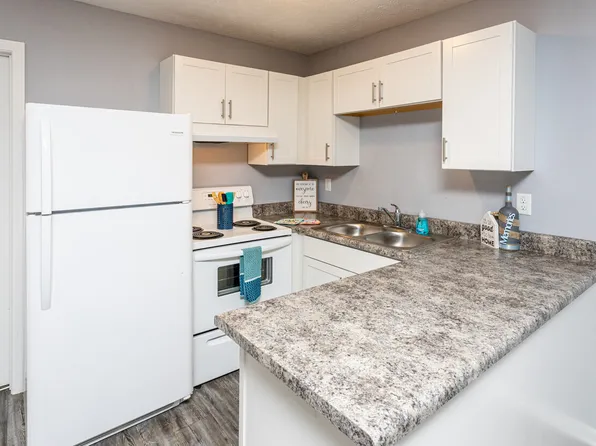 Spring Valley Flats, 4400 Spring Valley Rd #B7f02ff1e, Evansville, IN 47715