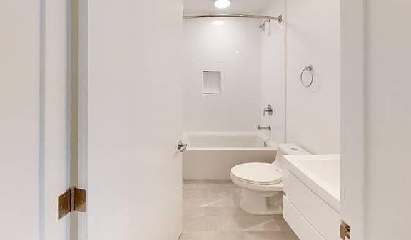 3rd image of 1201 Divisadero St #1