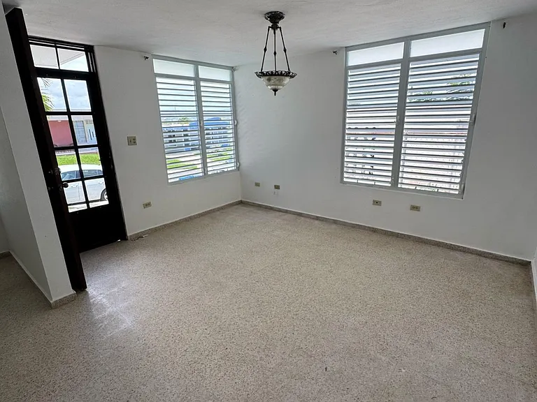 217 Calle Caoba #217 — Photo 2
