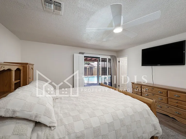 4304 Milo Ave — Photo 21