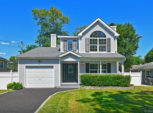 61 Spar Drive, Mastic Beach, NY 11951