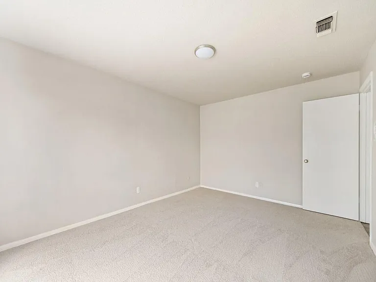 602 Billie Ruth Ln — Photo 18