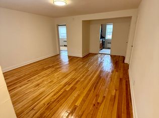 219 Arlo Rd #1B, Staten Island, NY 10301