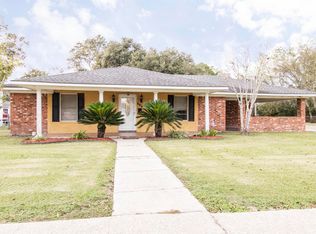502 S Kibbe St, Erath, LA 70533