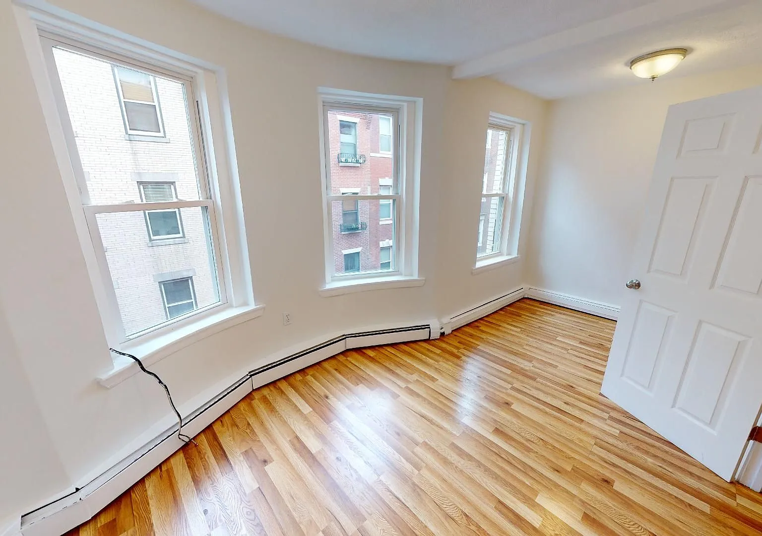 2 bed, 1020 sqft, $3,250 — Photo 4