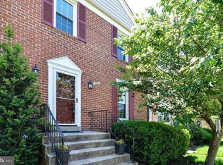 11045 Candlelight Ln, Potomac, MD 20854