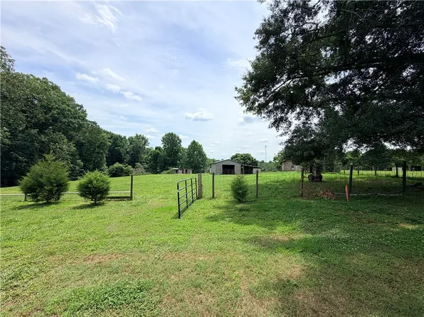 1342 Breazeale Rd, Easley, SC 29640