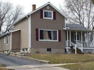 212 York St, Beaver Dam, WI 53916