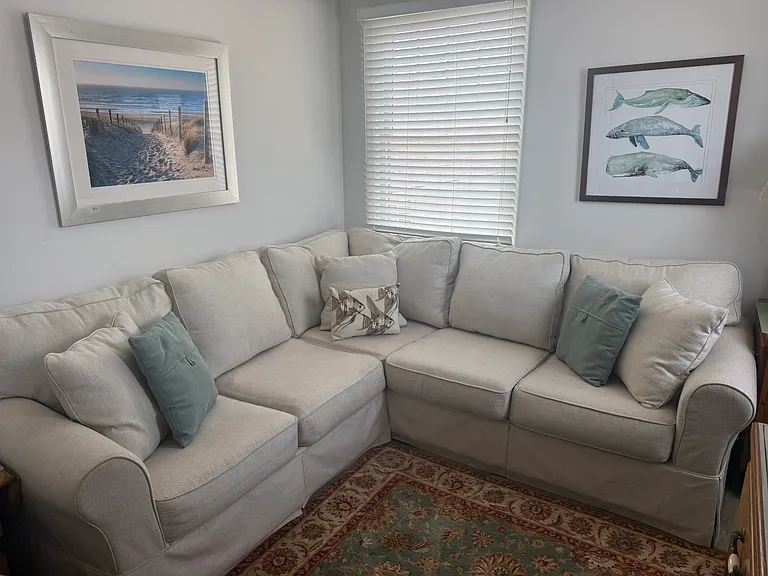 320 Dupont Ave — Photo 5