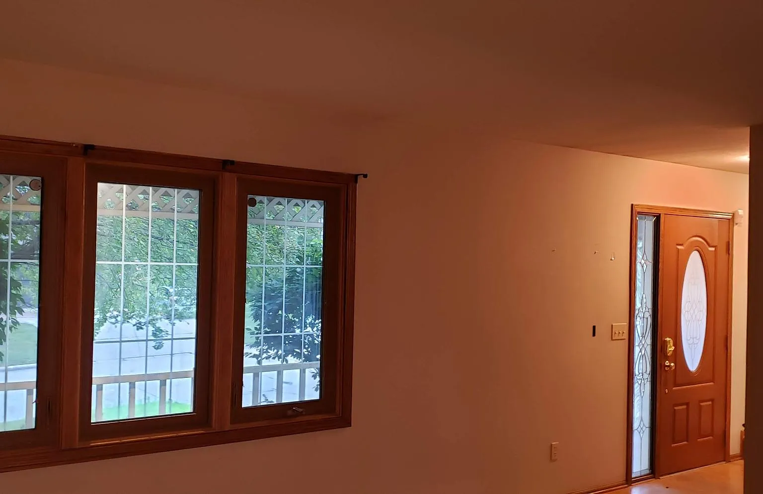 4 bed, 2440 sqft, $2,299 — Photo 4