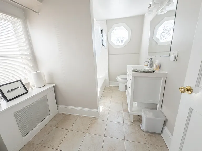 68 Pleasant St #2 — Photo 20