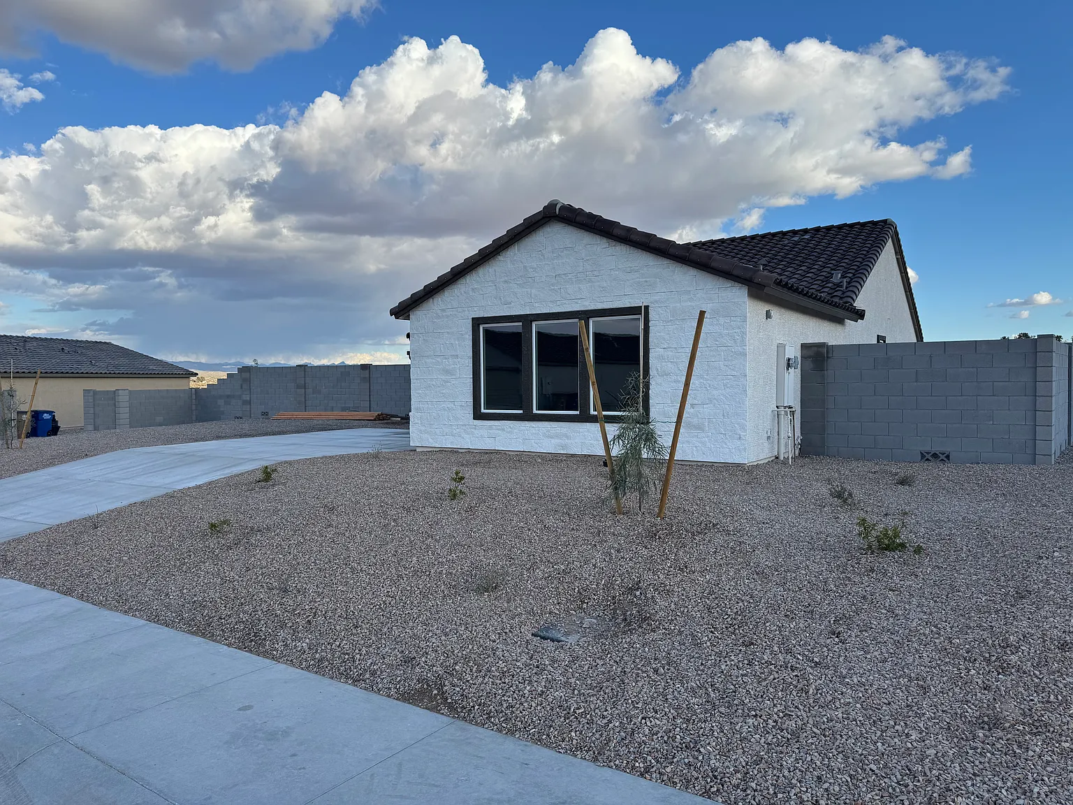 3 bed, 1376 sqft, $2,500 — Photo 3
