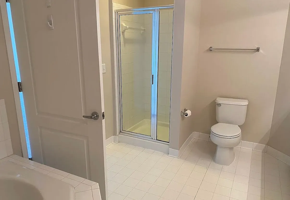 2 bed, 1684 sqft, $2,400 — Photo 1