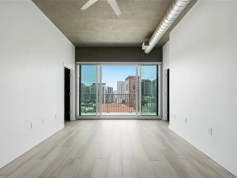 943 Peachtree St NE #1210 — Photo 7