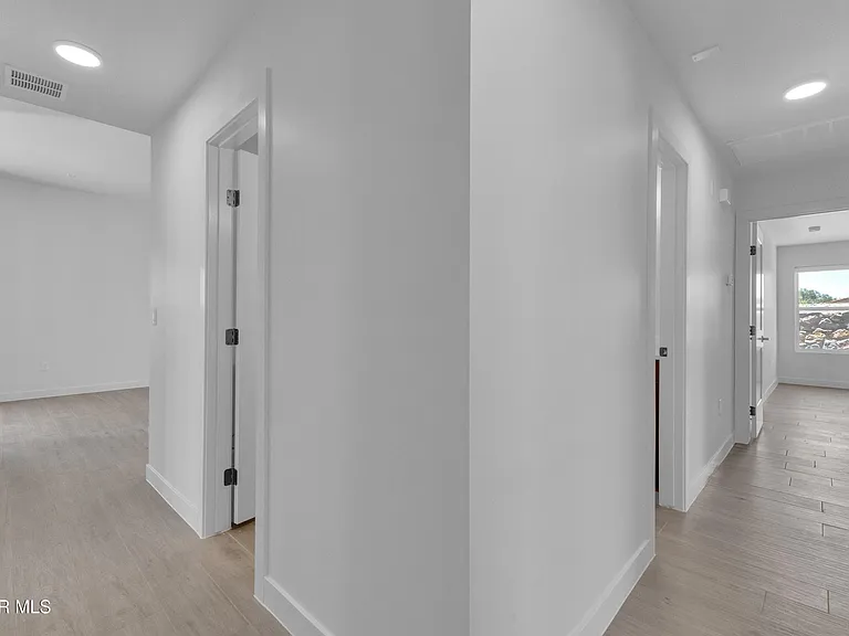 5981 Ruidoso Downs St — Photo 13
