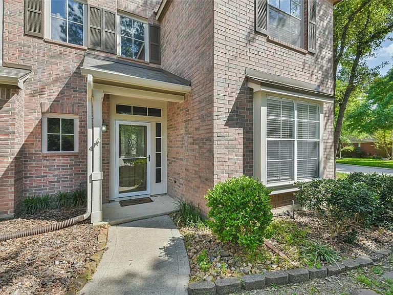 2 Willow Point Pl — Photo 5
