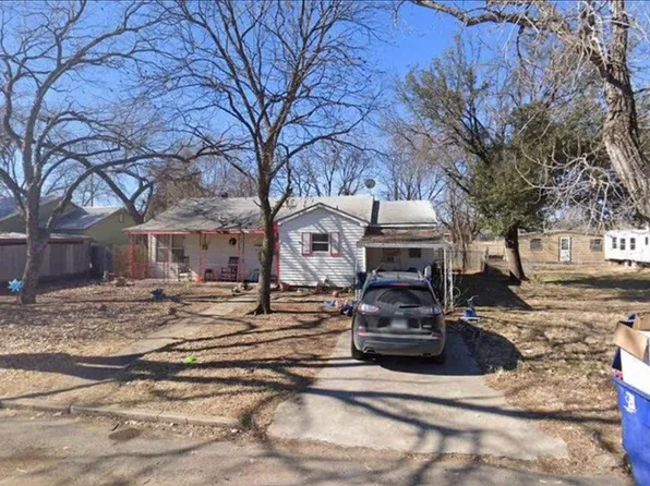 2209 Dartmore St, Brownwood, TX 76801