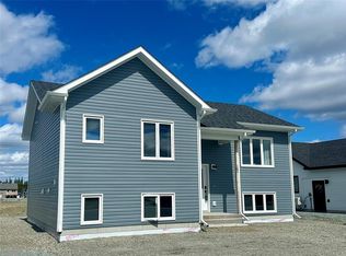 162 Penwell Ave, Gander, NL A1V0A4