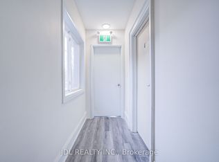 5 Sorauren Ave #6, Toronto, ON M6R2C6
