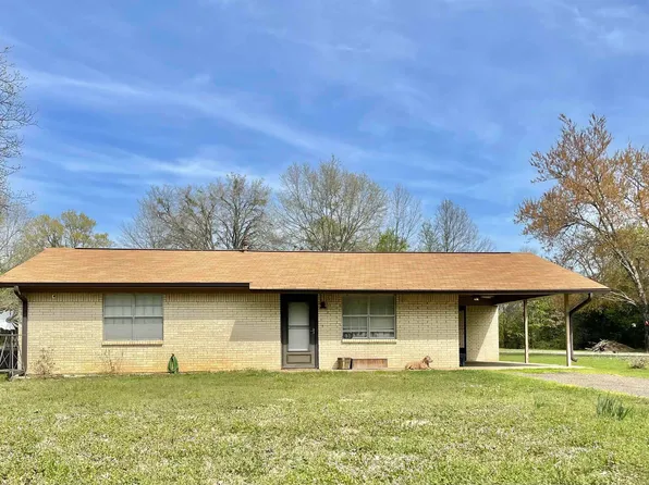 80 County Road 2238, Daingerfield, TX 75638