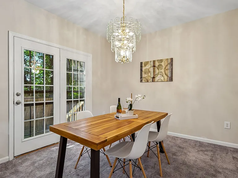 3326 Oxon Run Rd SE — Photo 4