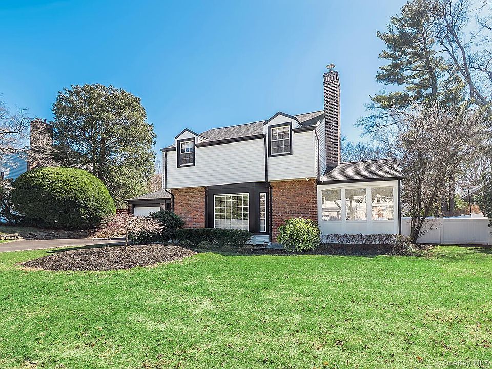 1st image of 2 Plymouth Road