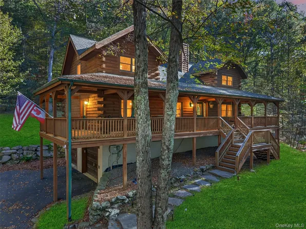 165 Cascade Road, Warwick, NY 10990