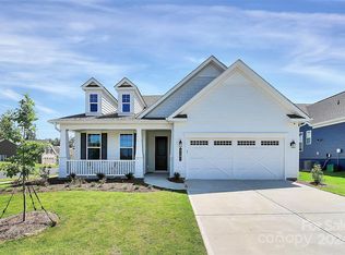 5101 Lively Ct, Charlotte, NC 28215