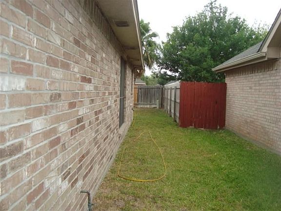 2nd image of 5218 N 25th Ln