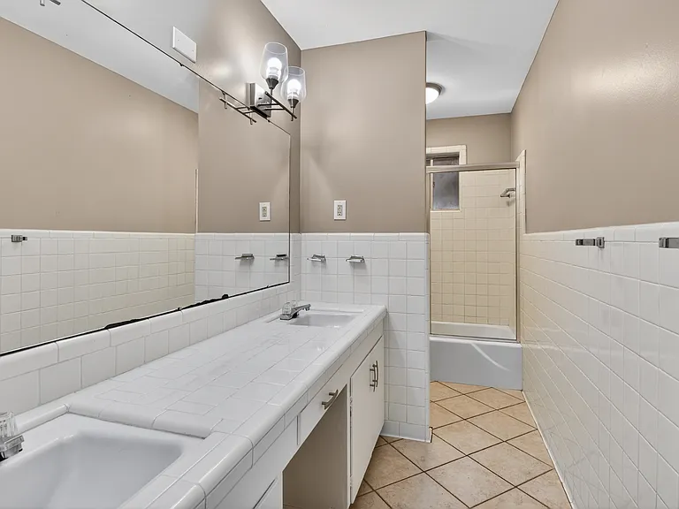 1 Tanglewood Ct — Photo 33