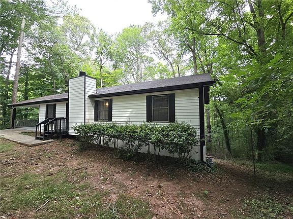 2nd image of 3895 Brookshire Pl NW