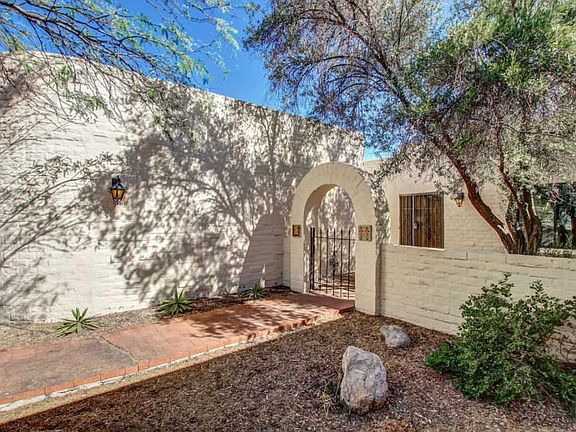 5th image of 5078 N Placita Del Lazo