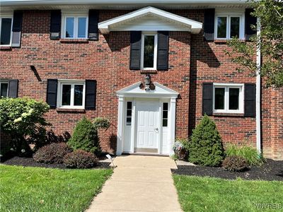 1080 Reserve Rd APT 4, West Seneca, NY, 14224
