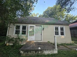 317 S Starr Ln, Peoria, IL 61604