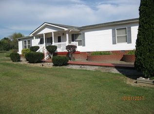 1978 Ross Rd, Cedar Hill, TN 37032