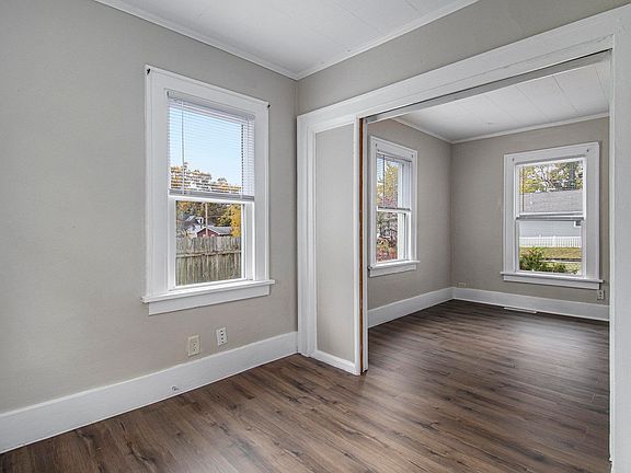 4th image of 712 Clay St