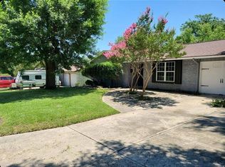 5614 Gillis Dr, San Antonio, TX 78240