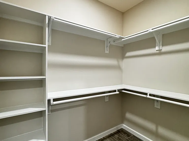 4004 Ventura Ave #1 — Photo 9
