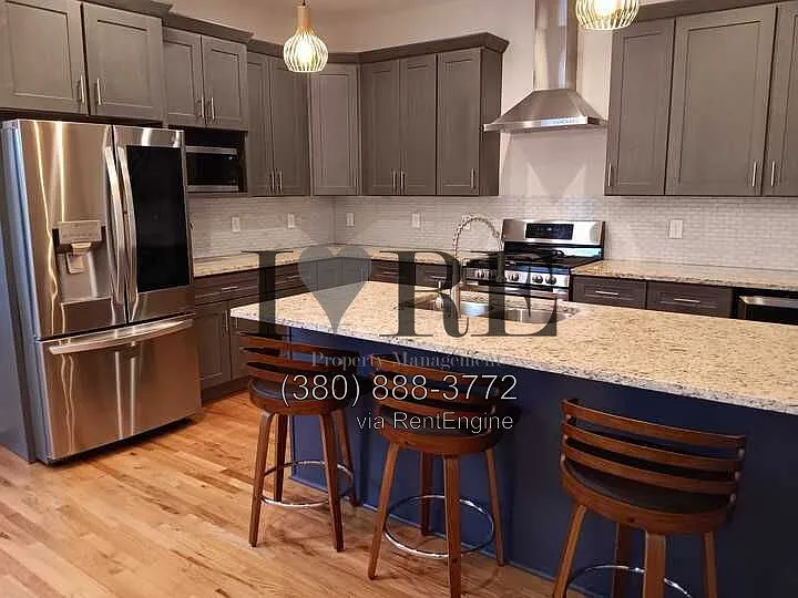 148 N Monroe Ave — Photo 9