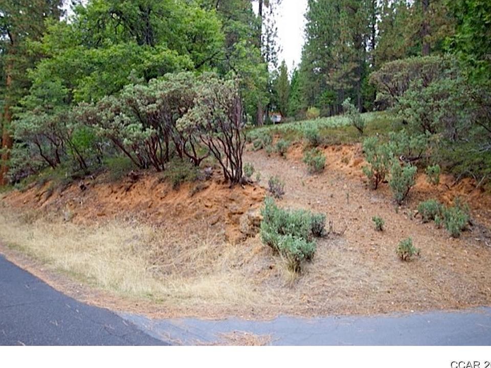 1st image of 1898 Patricia Ln