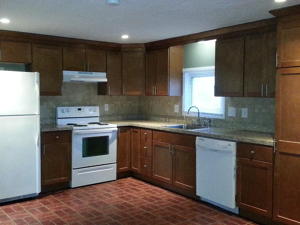25 Coburn Ave #1