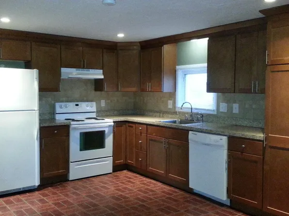 25 Coburn Ave #1, Worcester, MA 01604