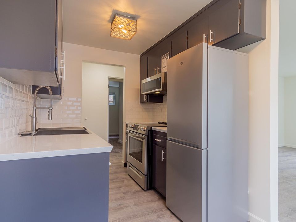 1st image of 3811 13th Ave W #4