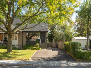 35 Chapman Ave, Toronto, ON M4B 1C4