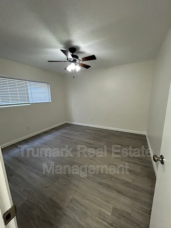 1 bed, 1.0 bath, $1,825 — Photo 3